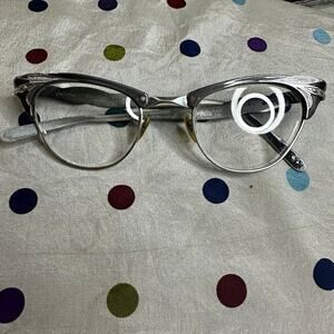 1950s Victory Optical Aluminum Cat Eye Eyeglasses – Etched Leaf/Feather – 12K GF